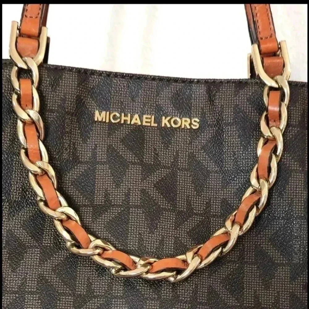 Michael Kors Signature Monogram Large Harper Tote